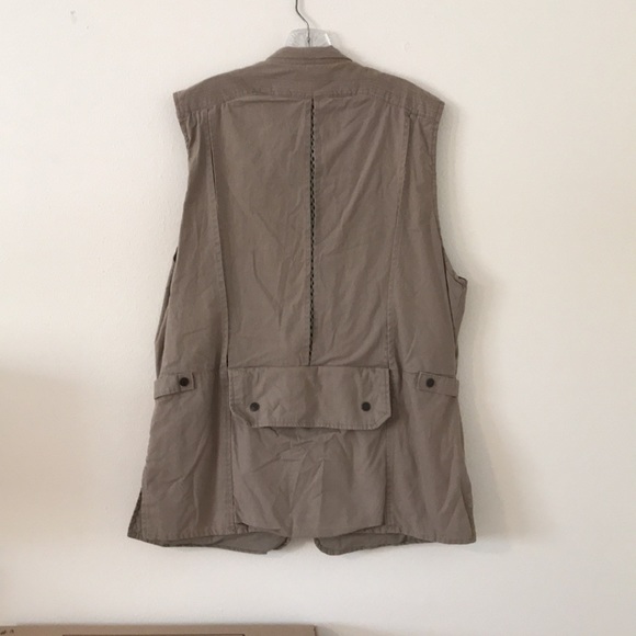 Photographer’s Field Vest - Picture 2 of 3